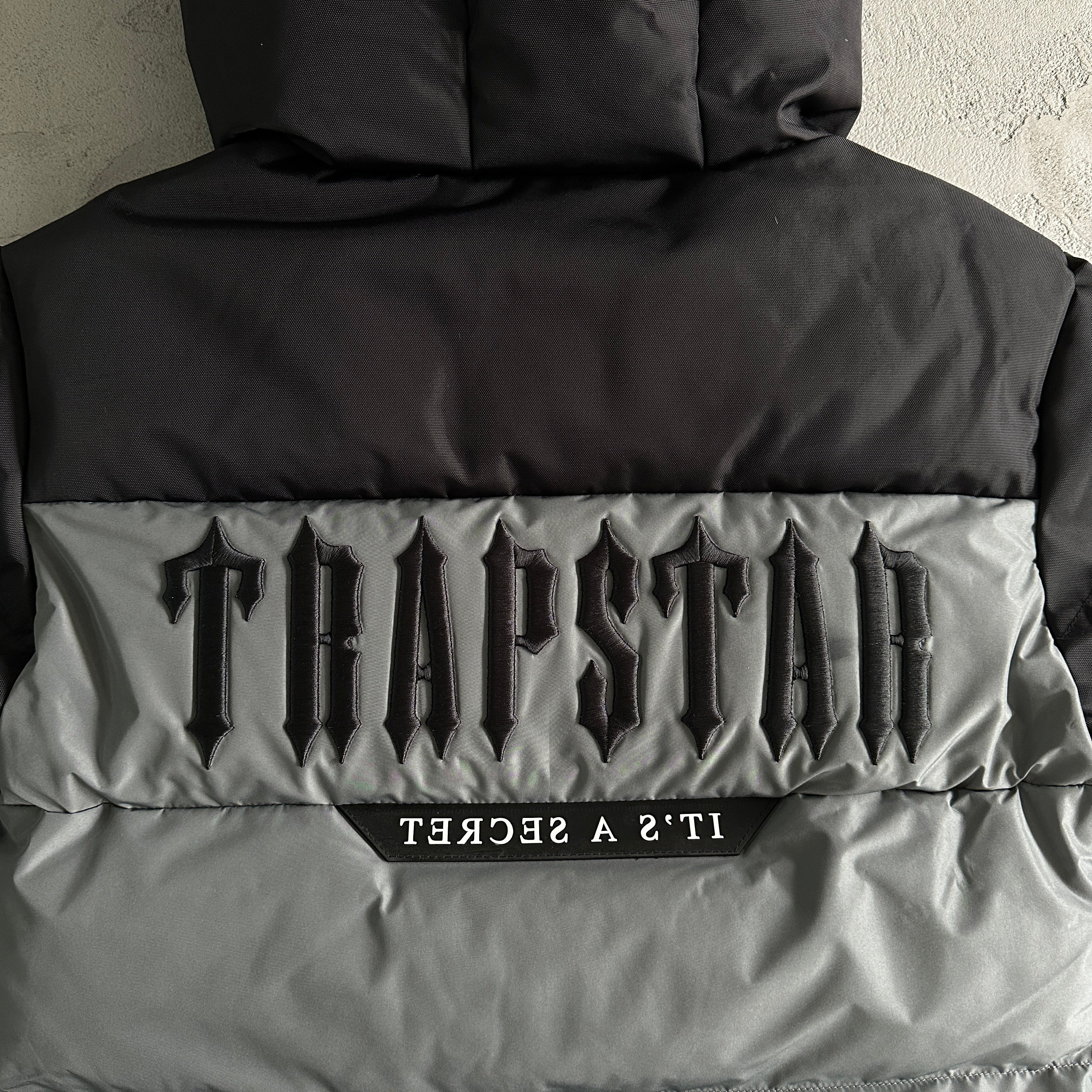 Manteau Trapstar Decoded  Gris/Noir