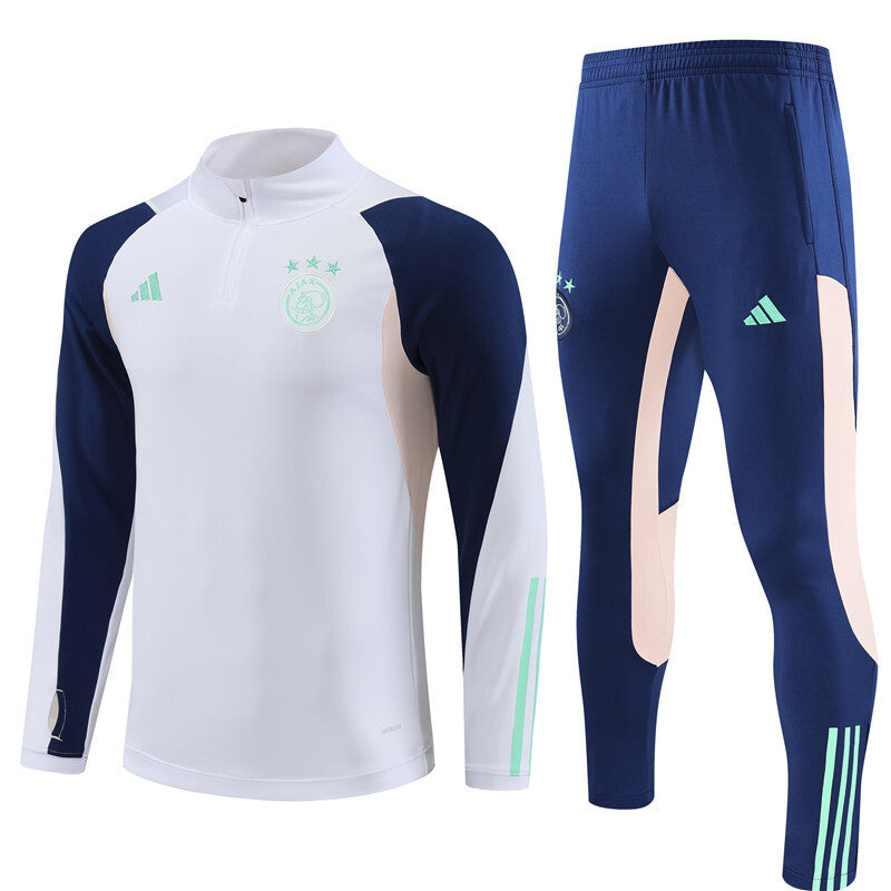 Survêtement Ajax 2023/2024
