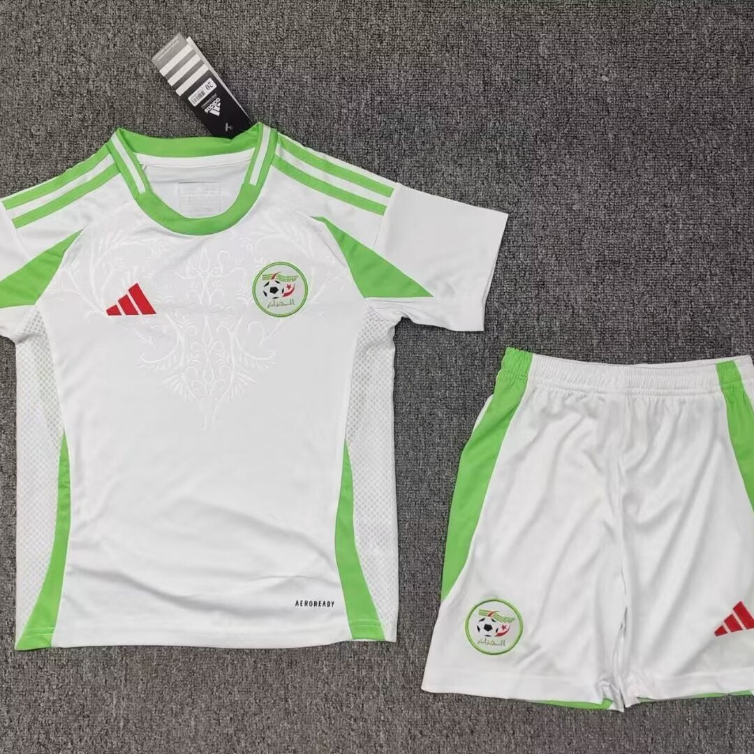 Maillot Algérie 2025 Home + Shorts (ENFANTS)