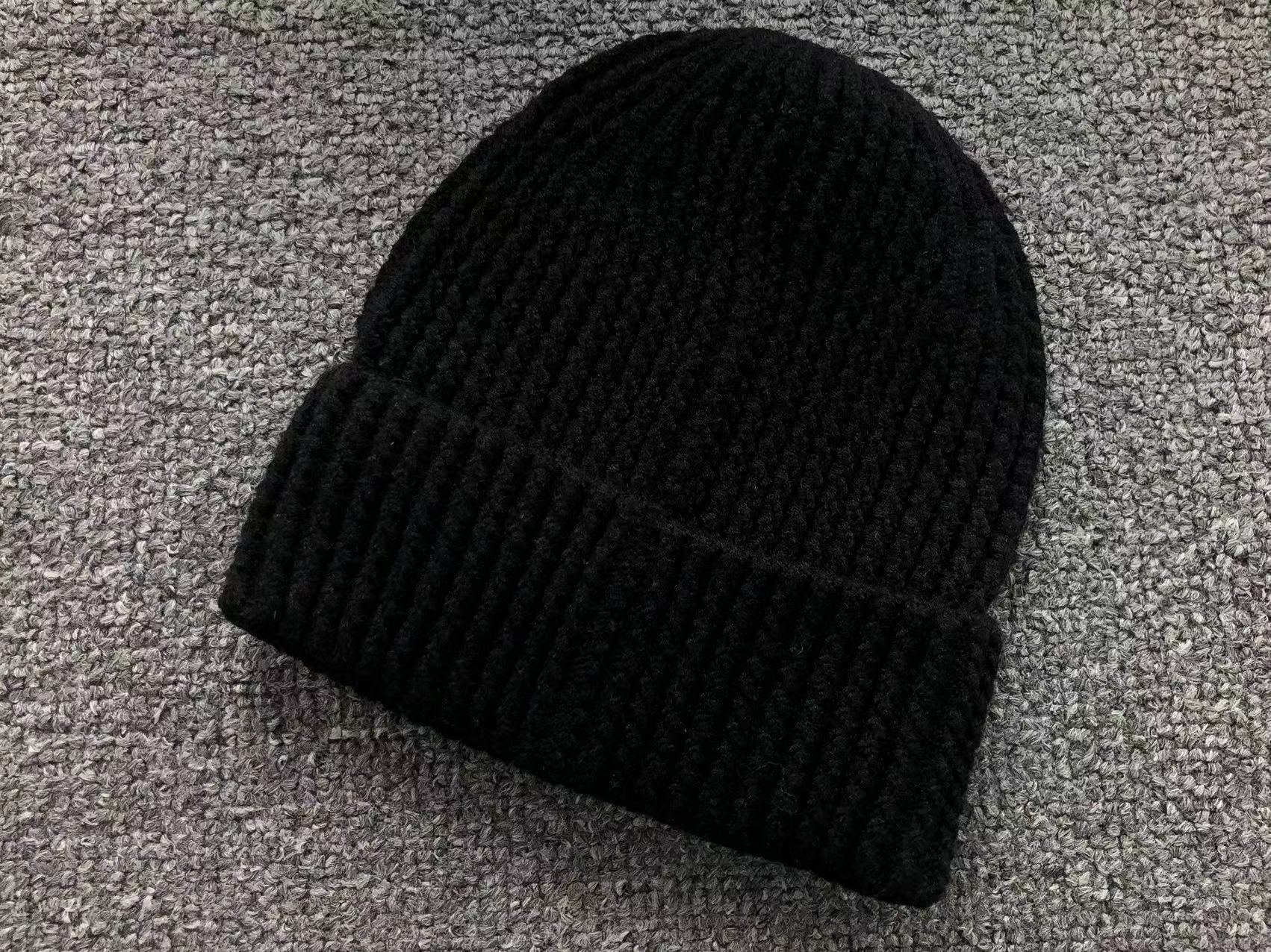 Chapeau LV Gold - Noir