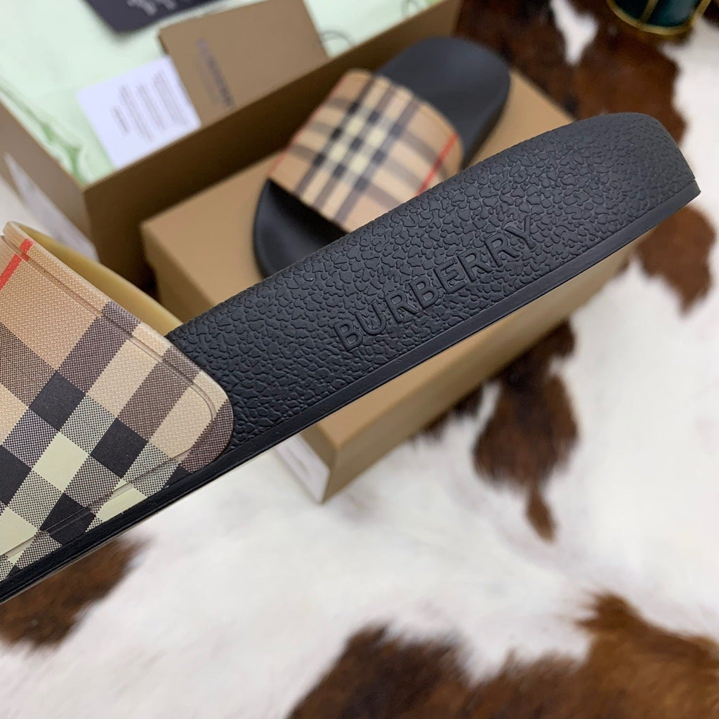 Claquette Designer - BRBY