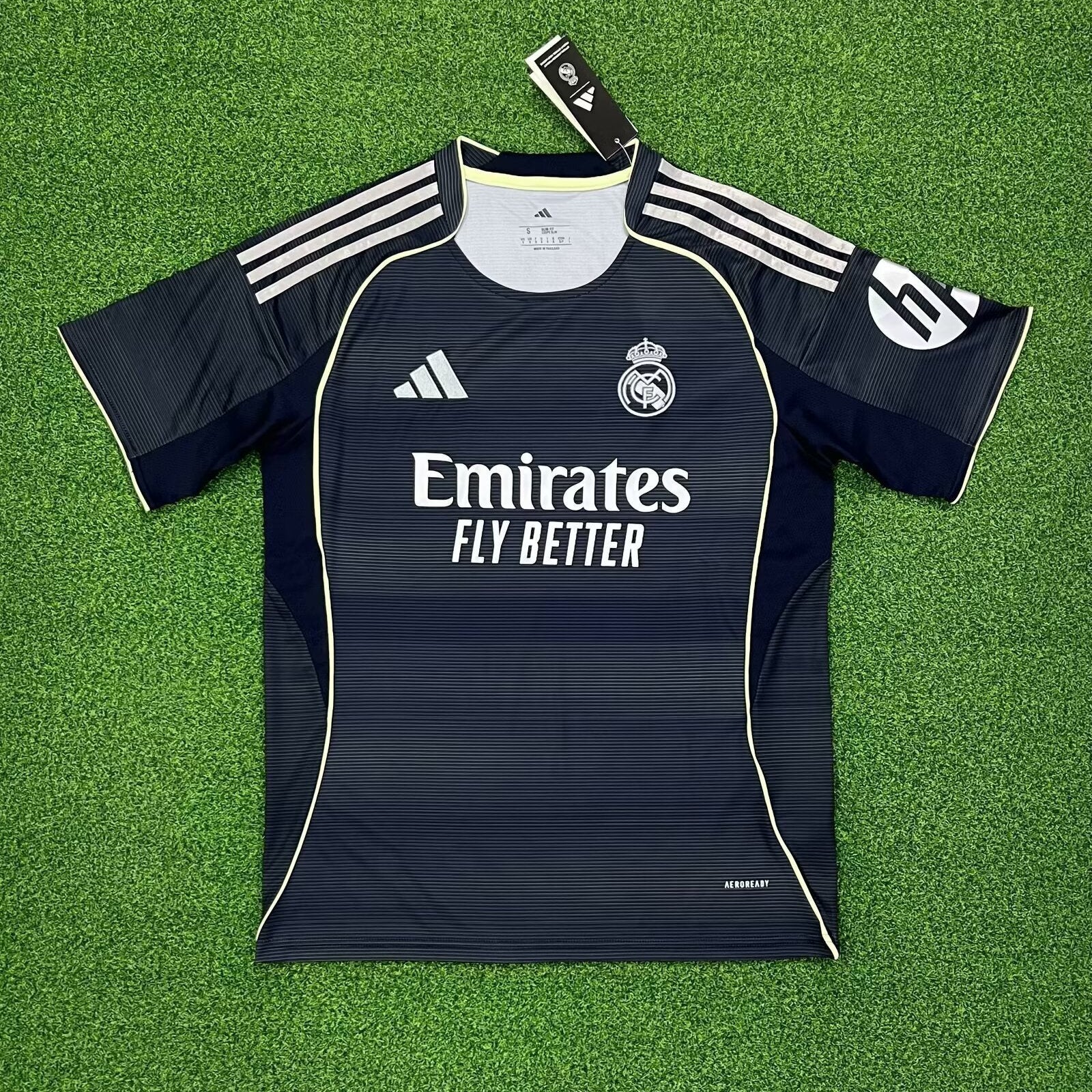 Maillot Real Madrid Fans Version 2025/2026