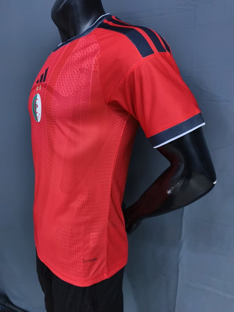 Maillot Algérie 2026 Version Player Rouge