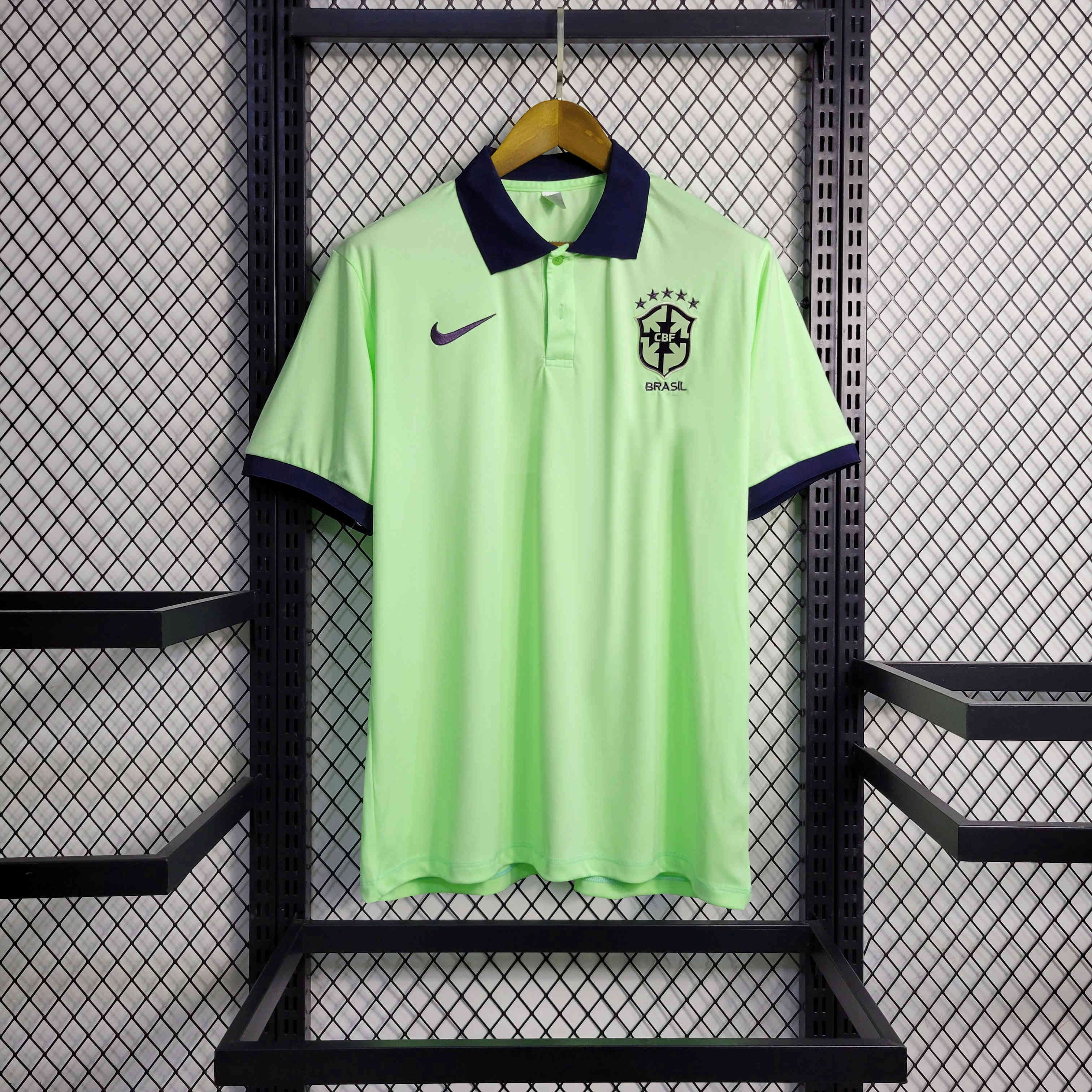 Maillot Brésil Vert Claire POLO 2022/2023 Version Fan