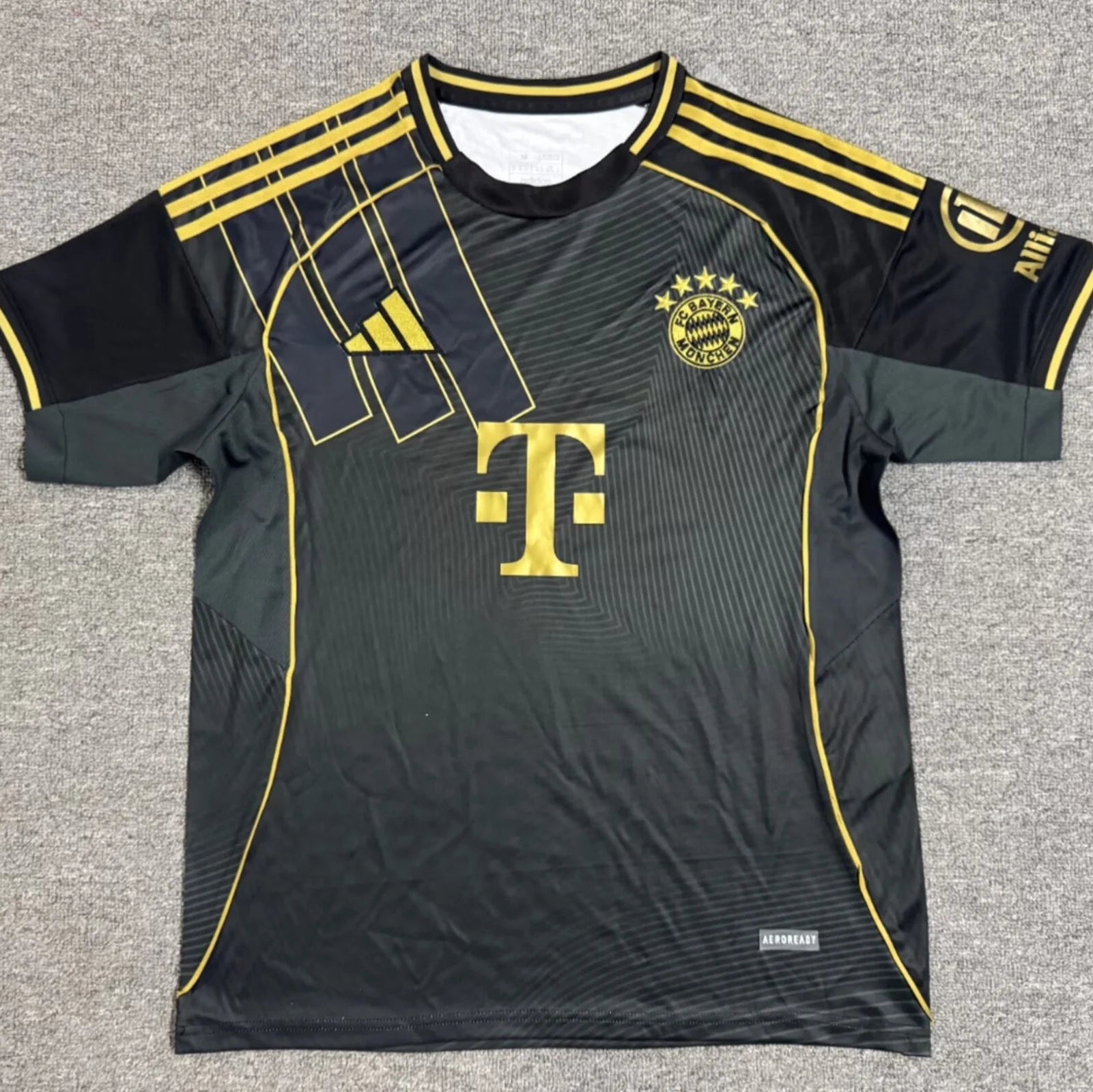 Maillot Bayern Munich Spécial 2025/2026