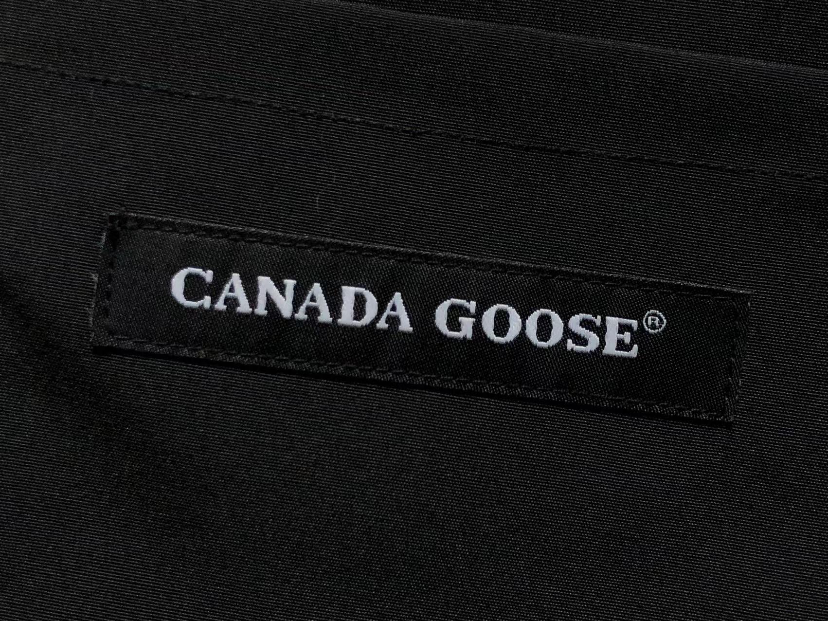 GILET CANADA G00SE NOIR