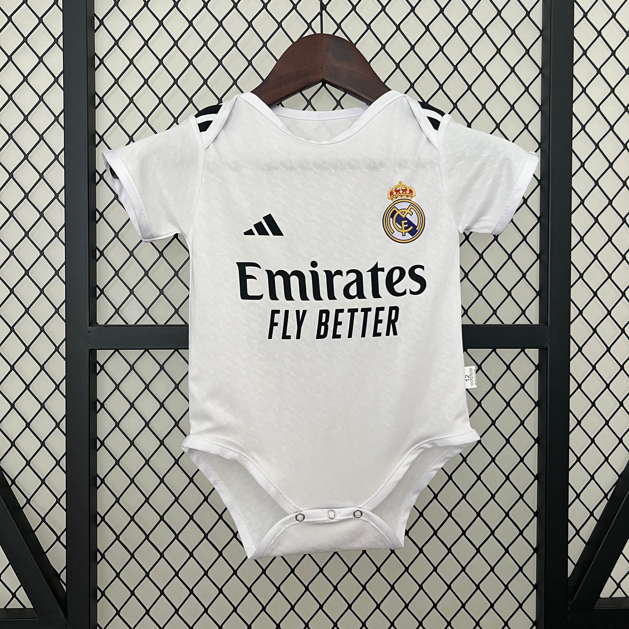 Maillot Réal Madrid pour bébé 2025