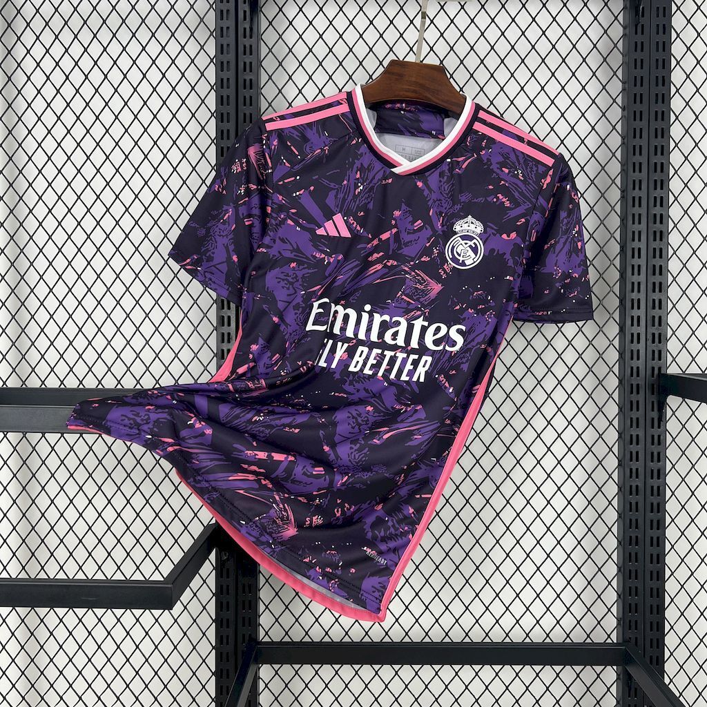 Maillot Real Madrid Fans Mauve Edition 2024/2025