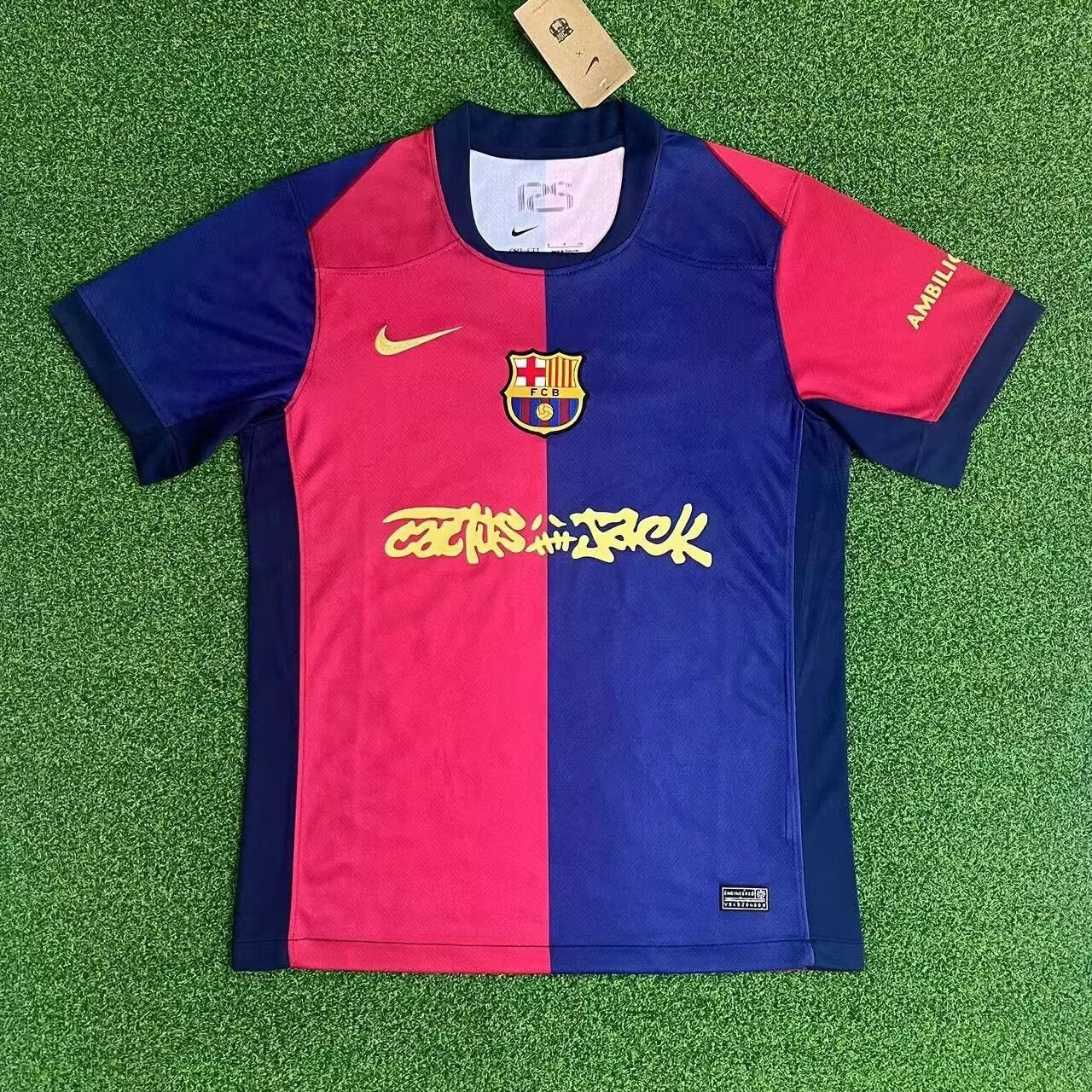 Maillot FC Barcelona x Travis Fans Version 2025/2026