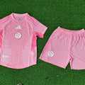Maillot Algérie Concept Rose SPÉCIAL 2025/2026 + SHORTS (ENFANTS)